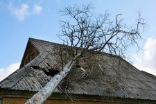 emergency-roof-repair-erie-pa-1-1024x683